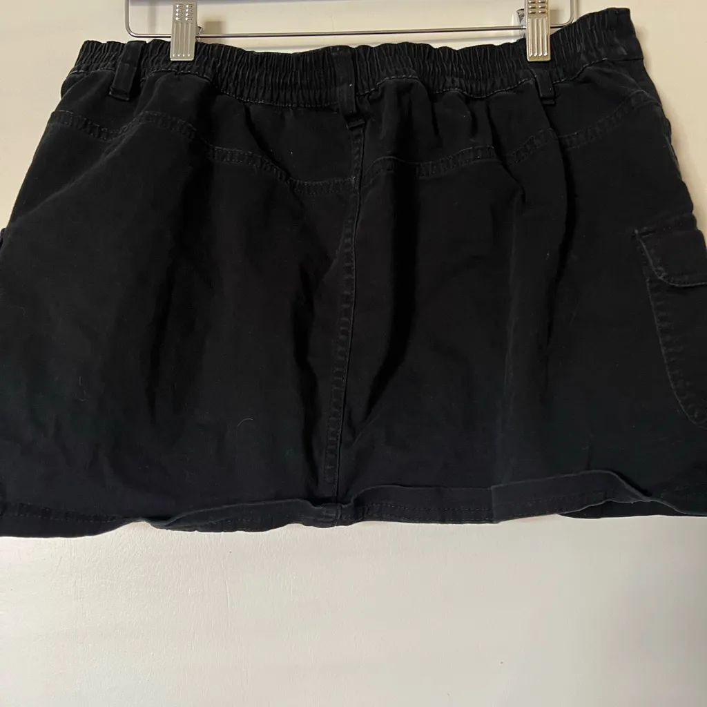 Wild Fable Black Jean Mini  Skirt Size 12 - Image 3