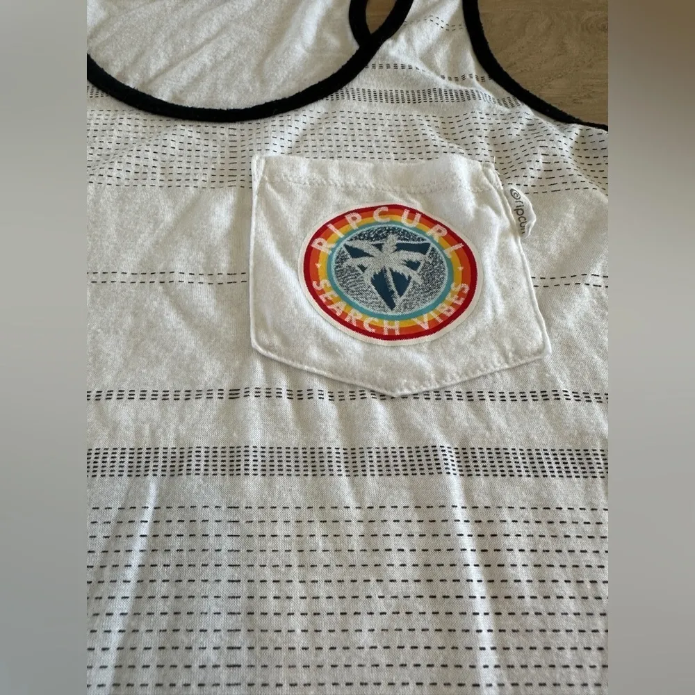 Rip Curl  Women’s Sleeveless Pocket Ringer White Black Tank Top Size Medium - Image 2