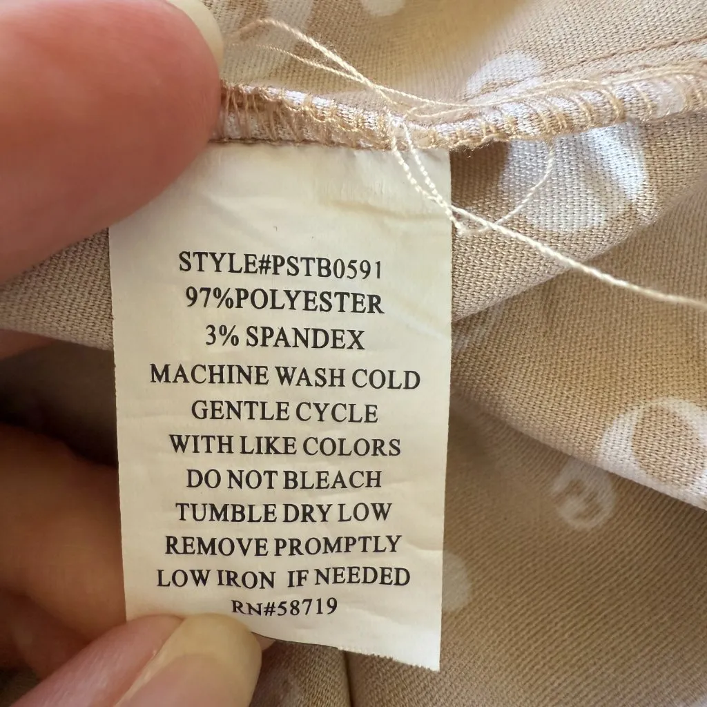 Notations Petites beige and white long sleeve button down v-neck blouse size PL - Image 9