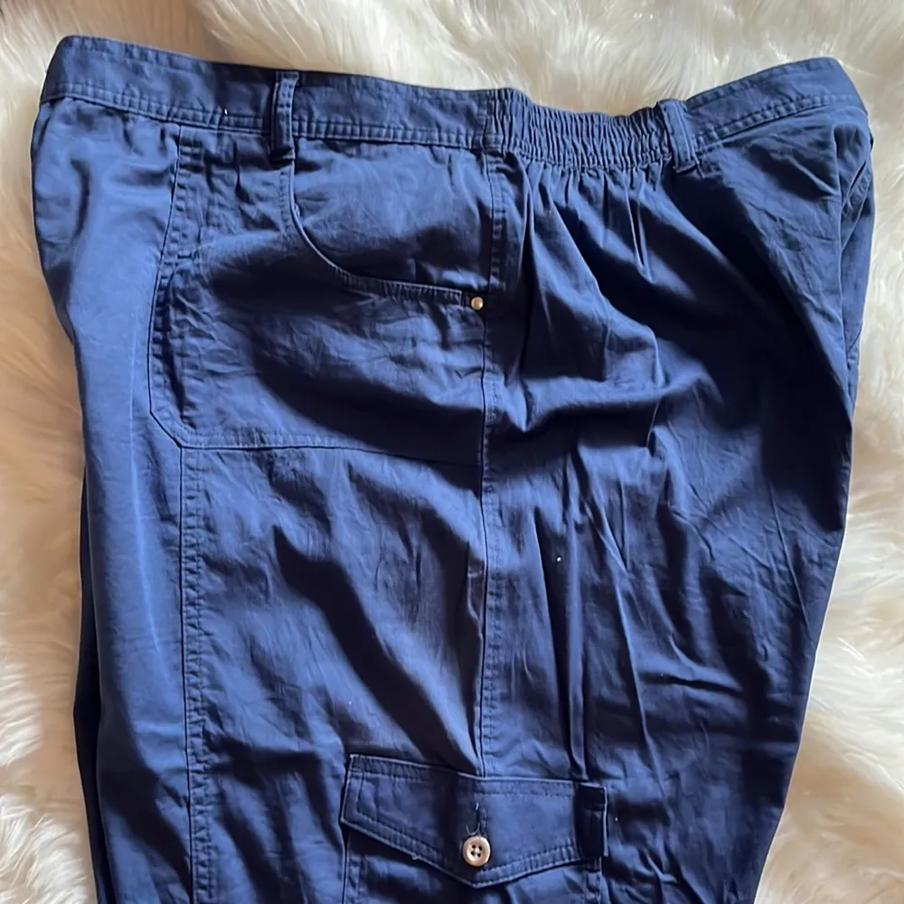 Hasting and Smith Cargo shorts - Image 5