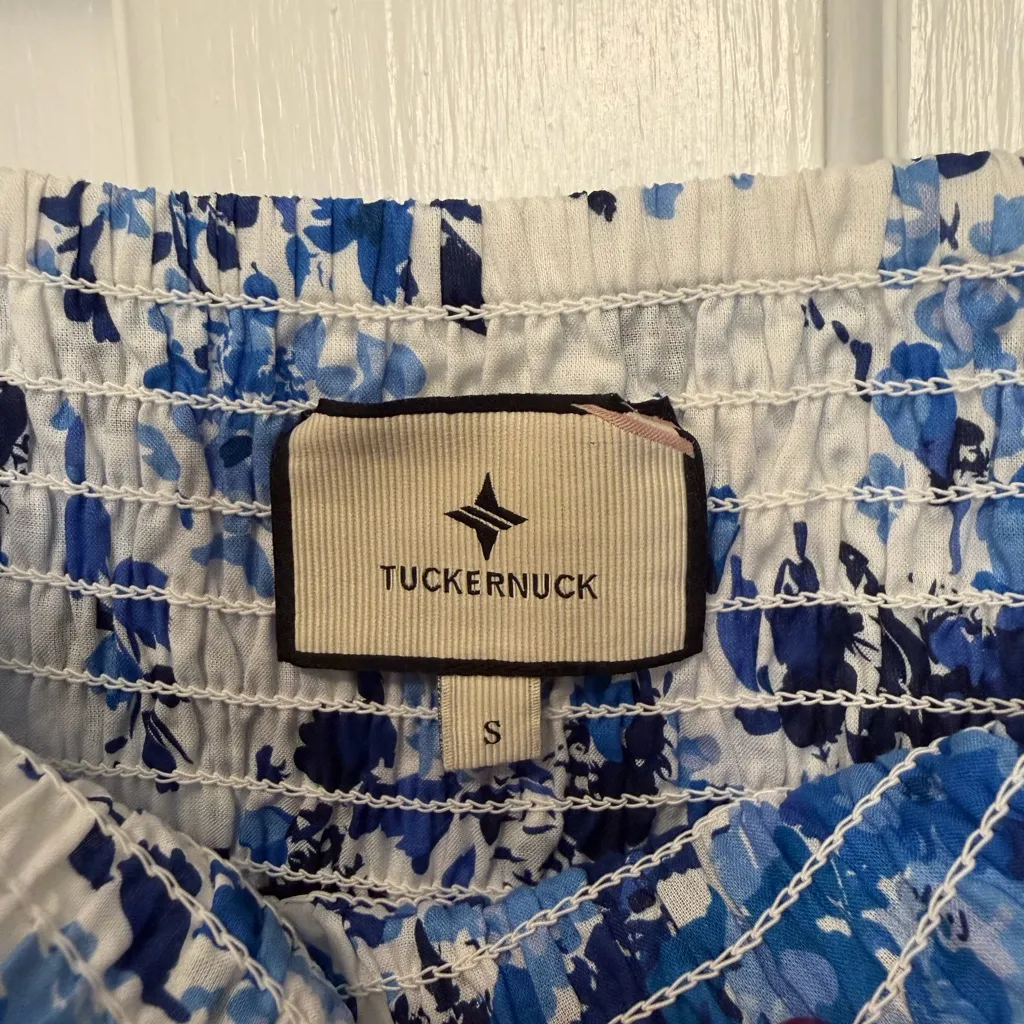 Tuckernuck Bluebell Meadows Tilly Smocked Floral Blue White Blouse Size Small - Image 6