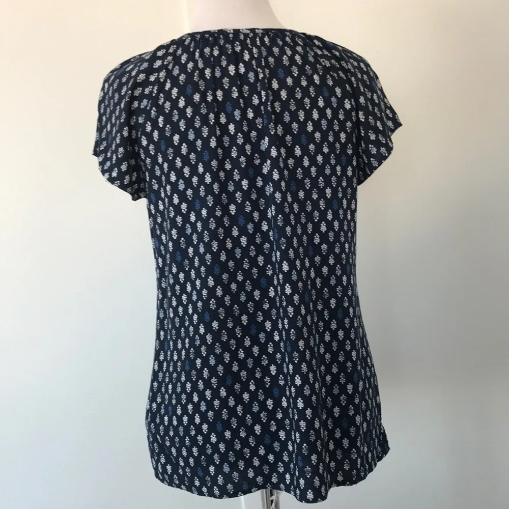Sonoma Blue/White Short Sleeved Peasant Top Sz S - Image 4