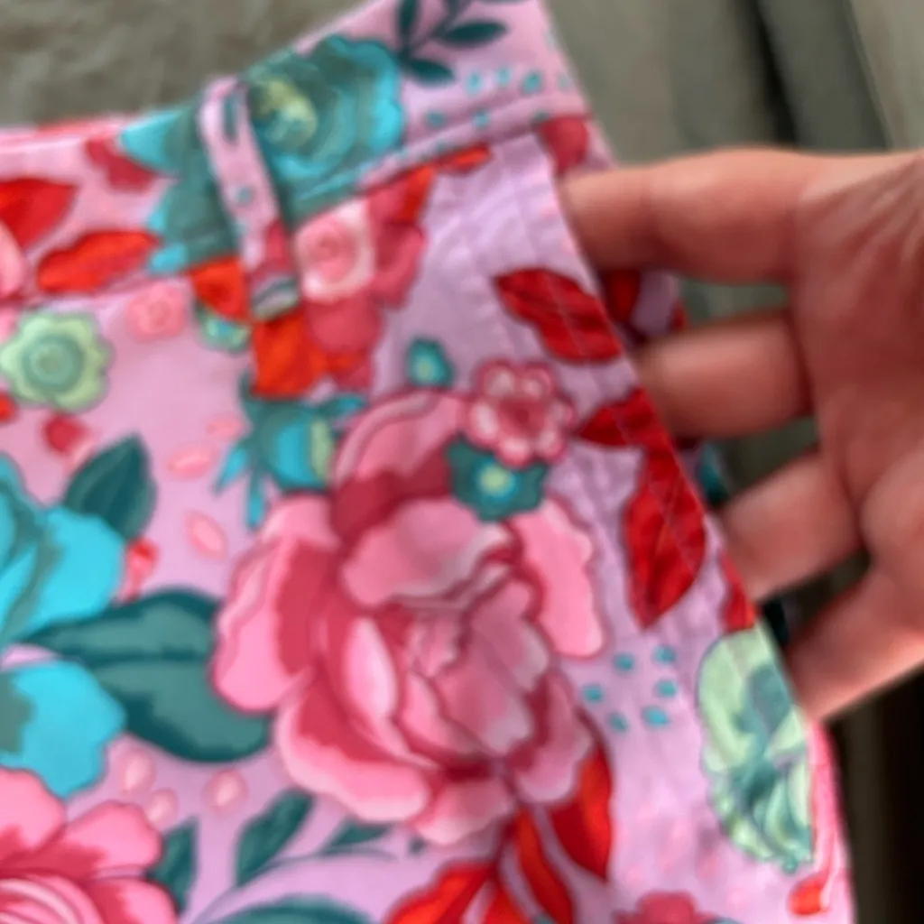 Talbots Relaxed Chino Short. Size 6. - Image 8