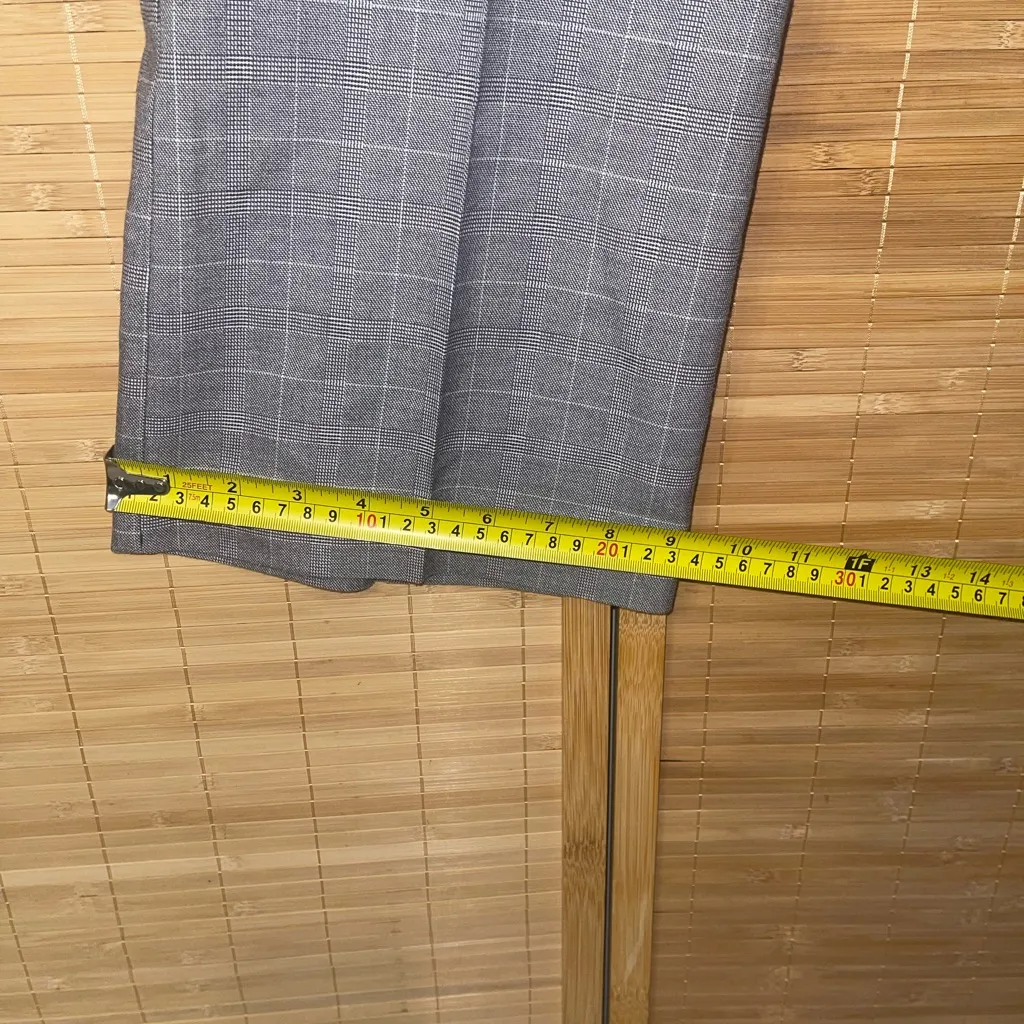 Van Heusen gray white plaid slacks trousers dress pants stretch woman’s sz 10 - Image 9
