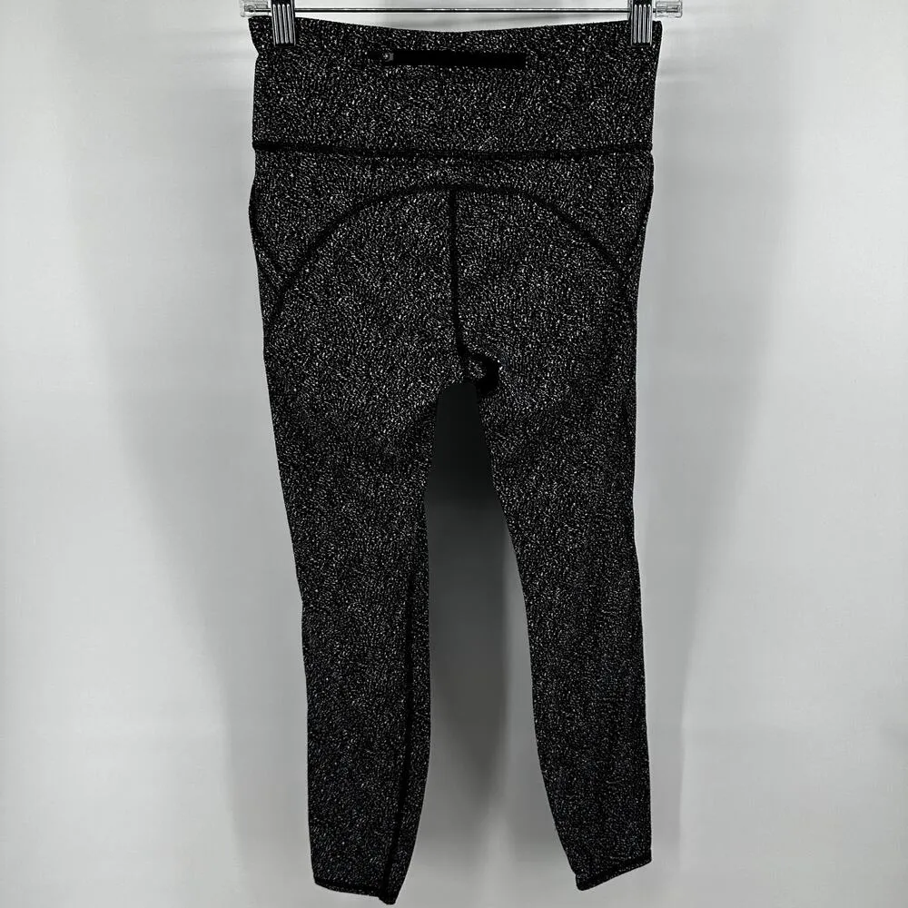 Athleta Lightning Static 7/8 Tight Leggings High Waisted Ankle Black White Small - Image 6