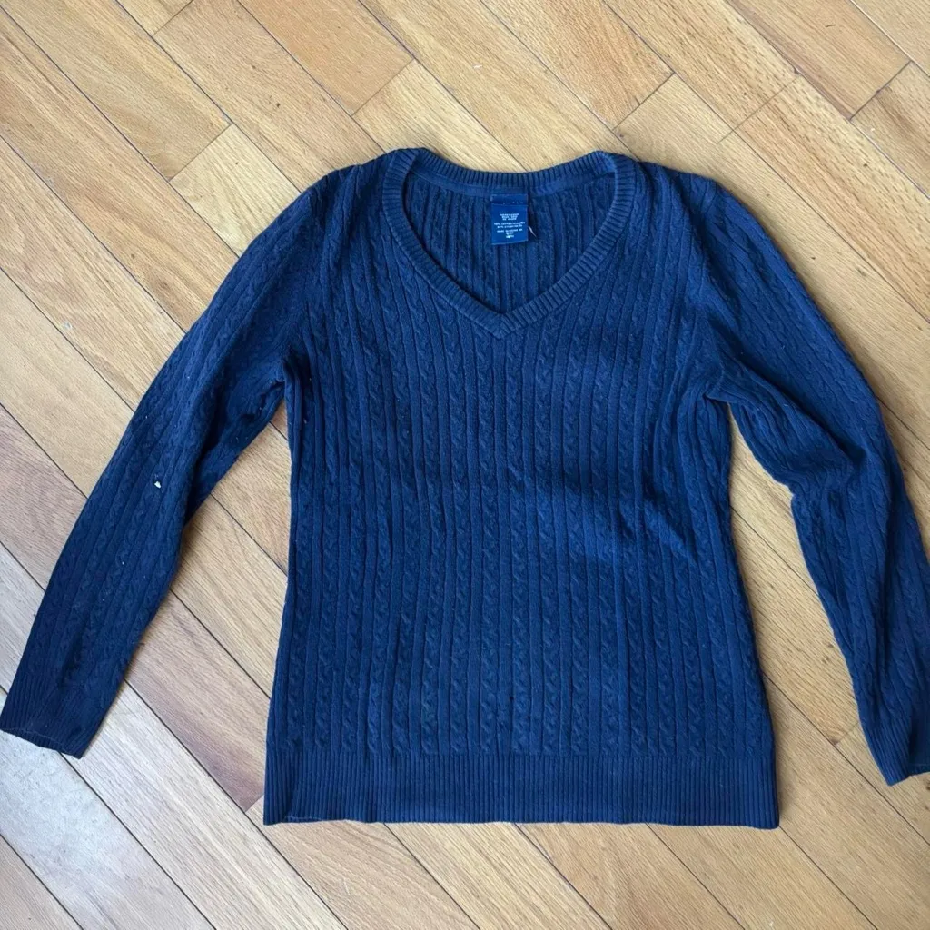 Y2K Navy Cable Knit V - Image 6