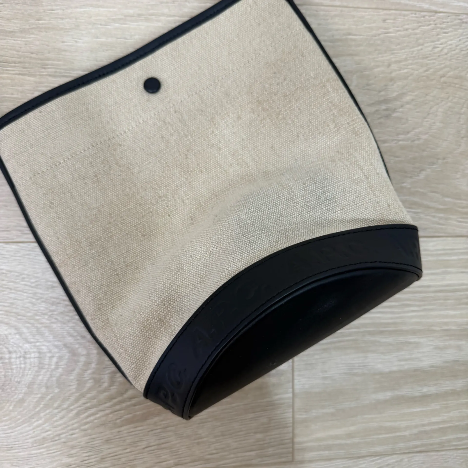 A.P.C. Helene Bucket Bag - Image 3