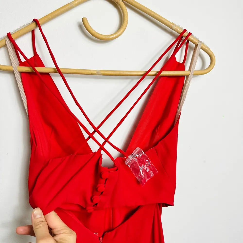 Fame and Partners  red cut out deep V-neck strappy gown - Image 3