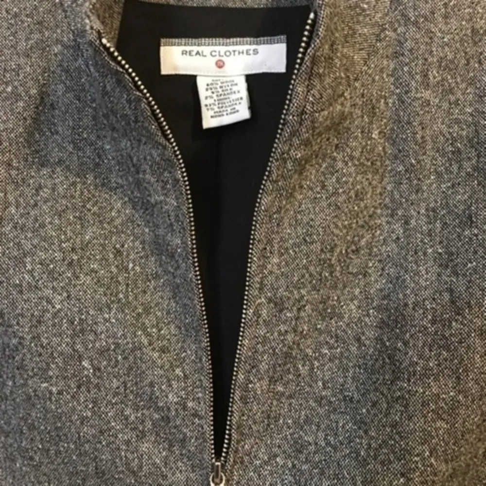 Real Clothes Jacket 8 - Image 9