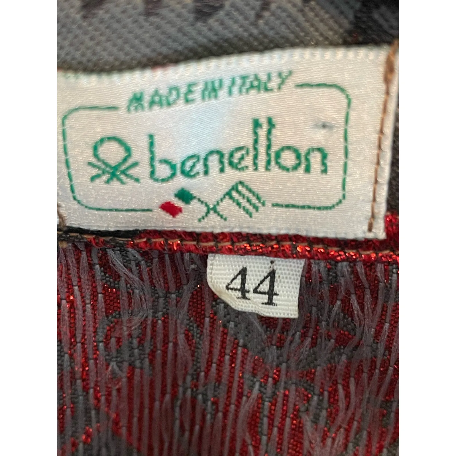 Benetton Vintage 80s Red Metallic on Grey Brocade Dress Shirt size 44 - Image 4