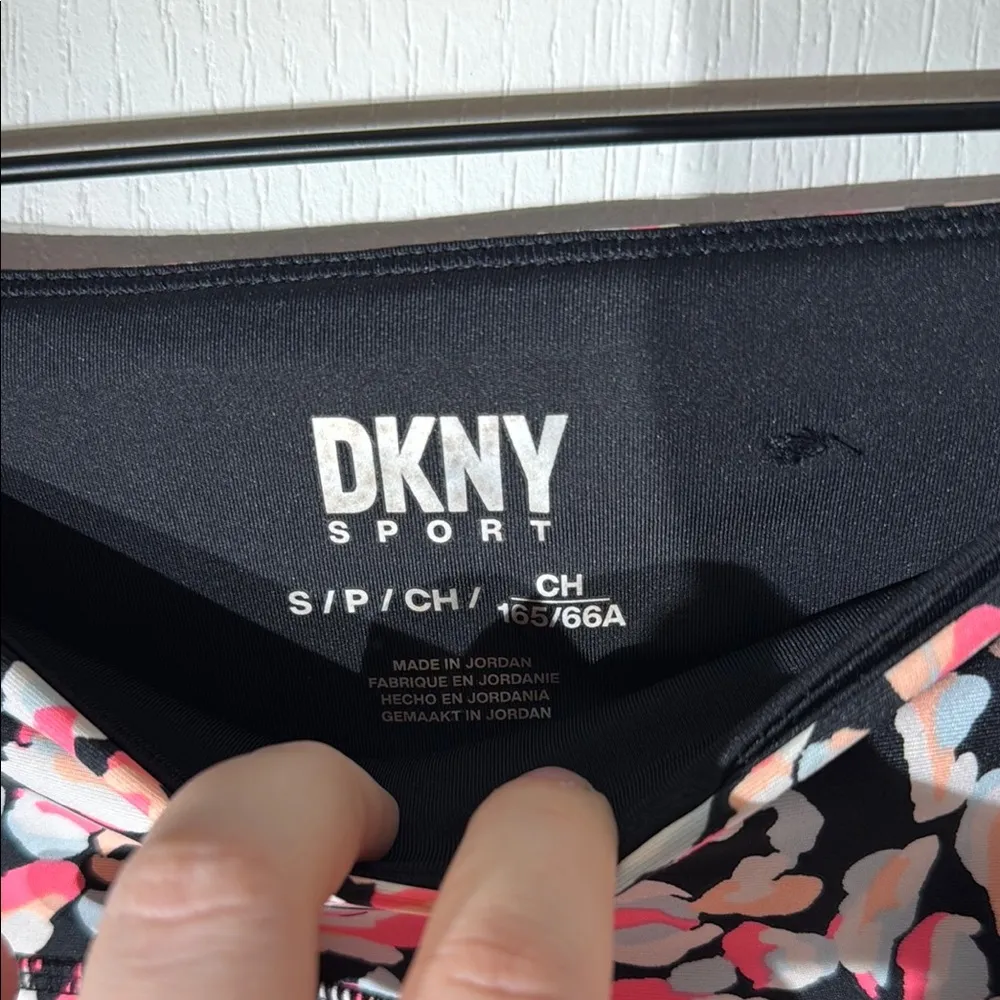 DKNY Pink and Black Patterned Leggings - Image 5