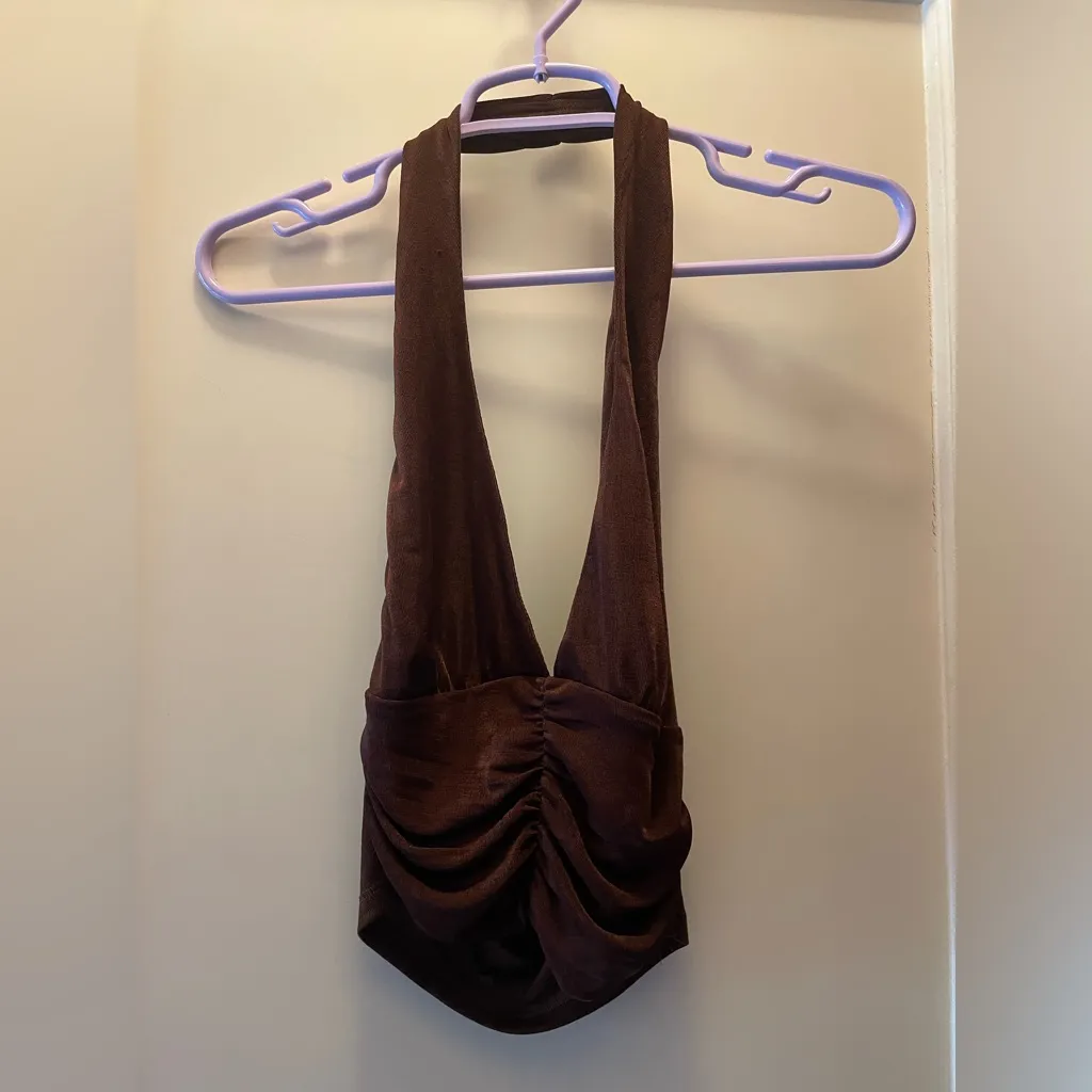 Elegant Brown Halter Tank Top - Image 2