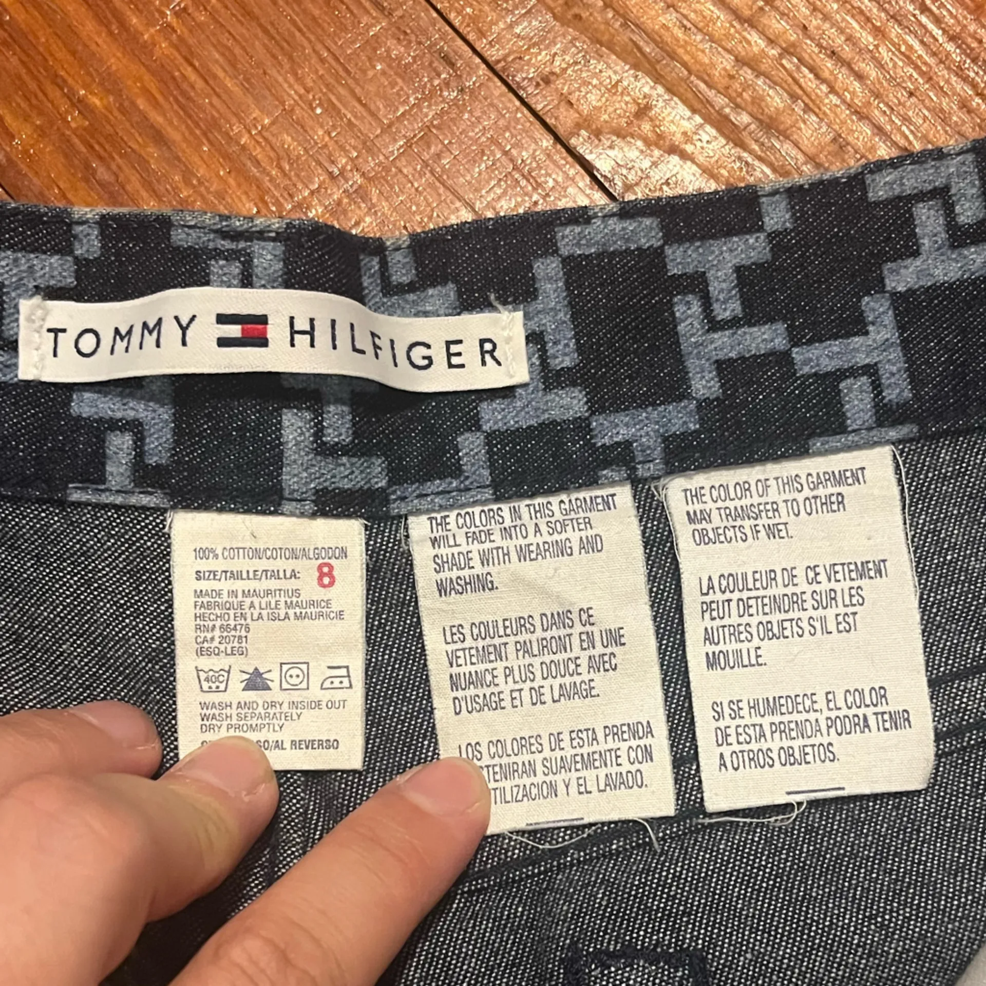 Vintage Unique Tommy Hilfiger TH Print Jeans - Image 5