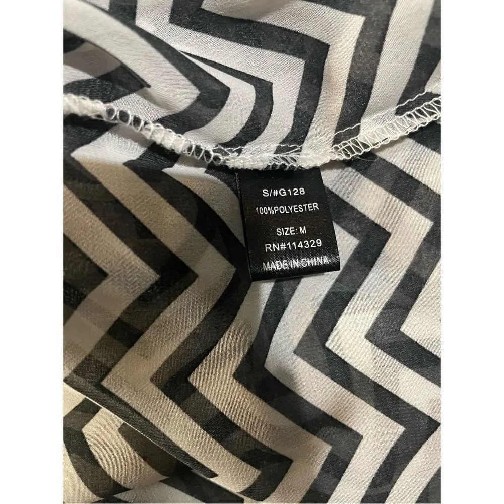 Poetry black & white chevron womens blouse sz M open back - Image 8