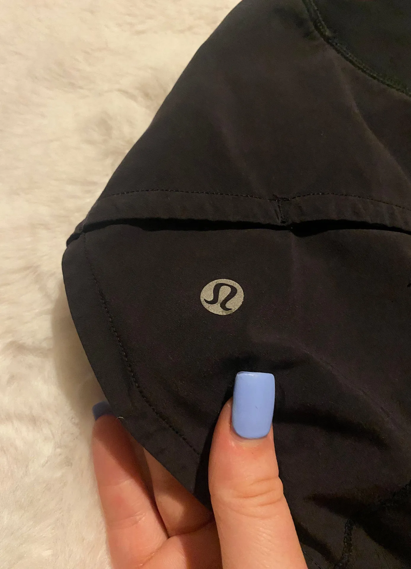 Lululemon Speed Up Shorts 2.5 - Image 5