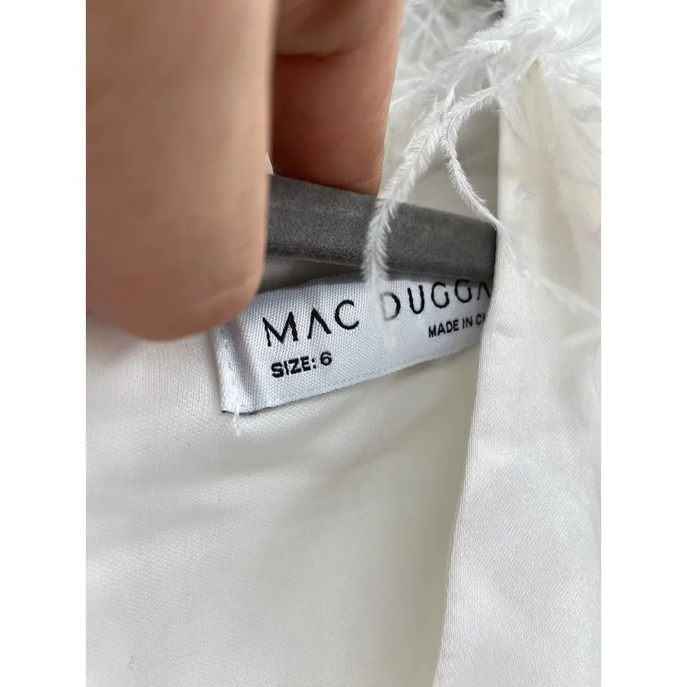 Mac Duggal 68137 White Feather Shoulder V-Neck Satin Formal Gown Size 6 NWT - Image 7