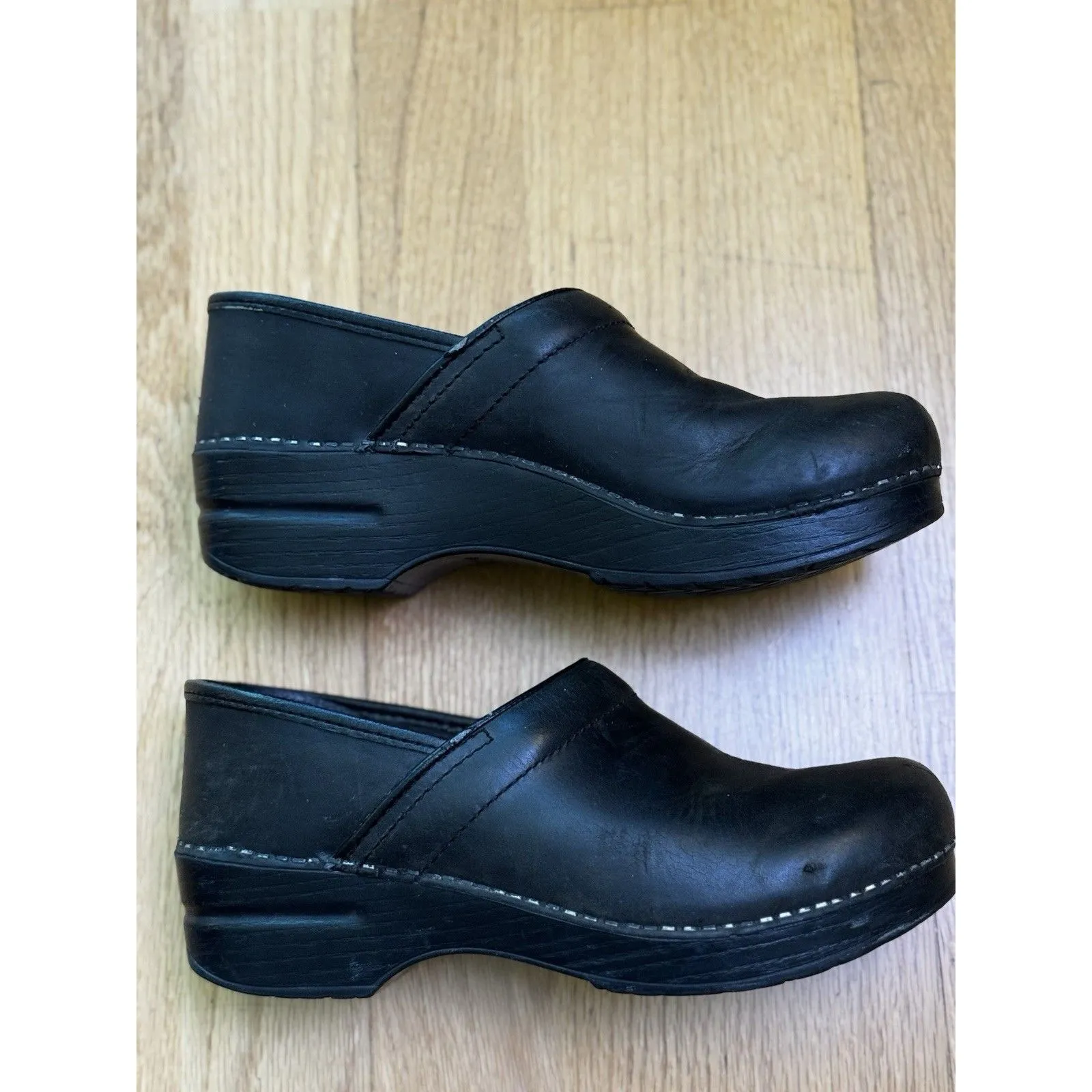 Dansko Professional Slip-On Clog Shoes for Women Matte Black Size 38 US 7.5-8 - Image 12