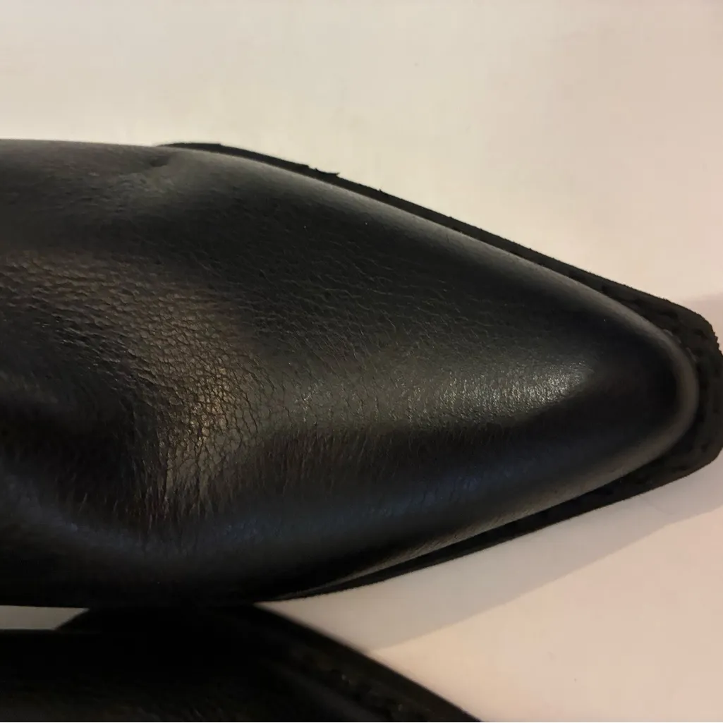 NWOT Zodiac Black Leather Ankle Booties - Image 13