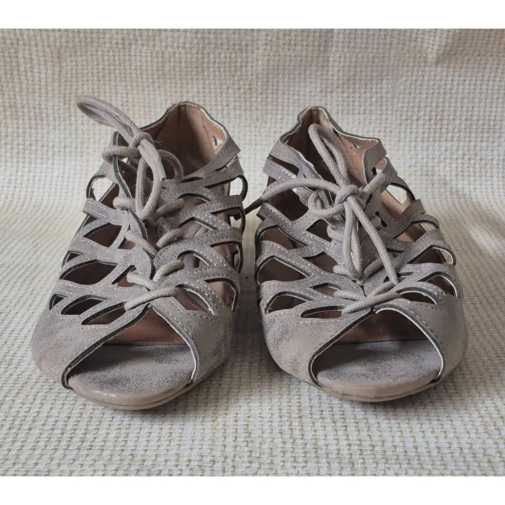 MIA Sandals Cutout Peep Toe Lace Up Gold/ Taupe Comfort Ladies Size 8.5M - Image 3