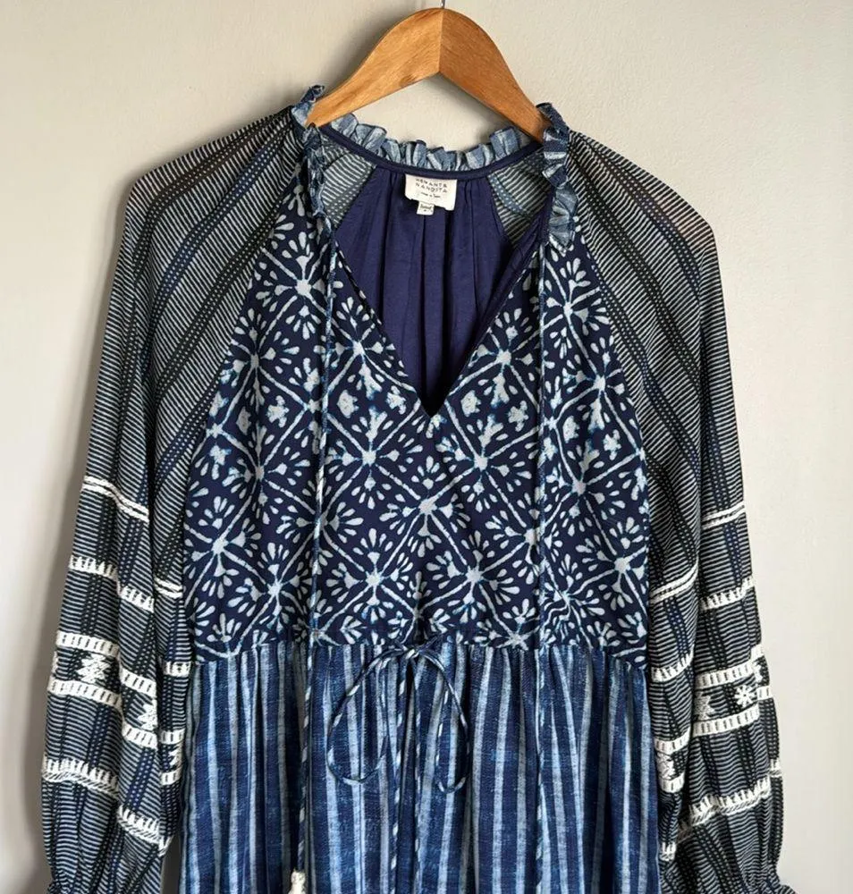 HEMANT AND NANDITA Long Sleeve Short Dress in Indigo Small Blue - Image 5