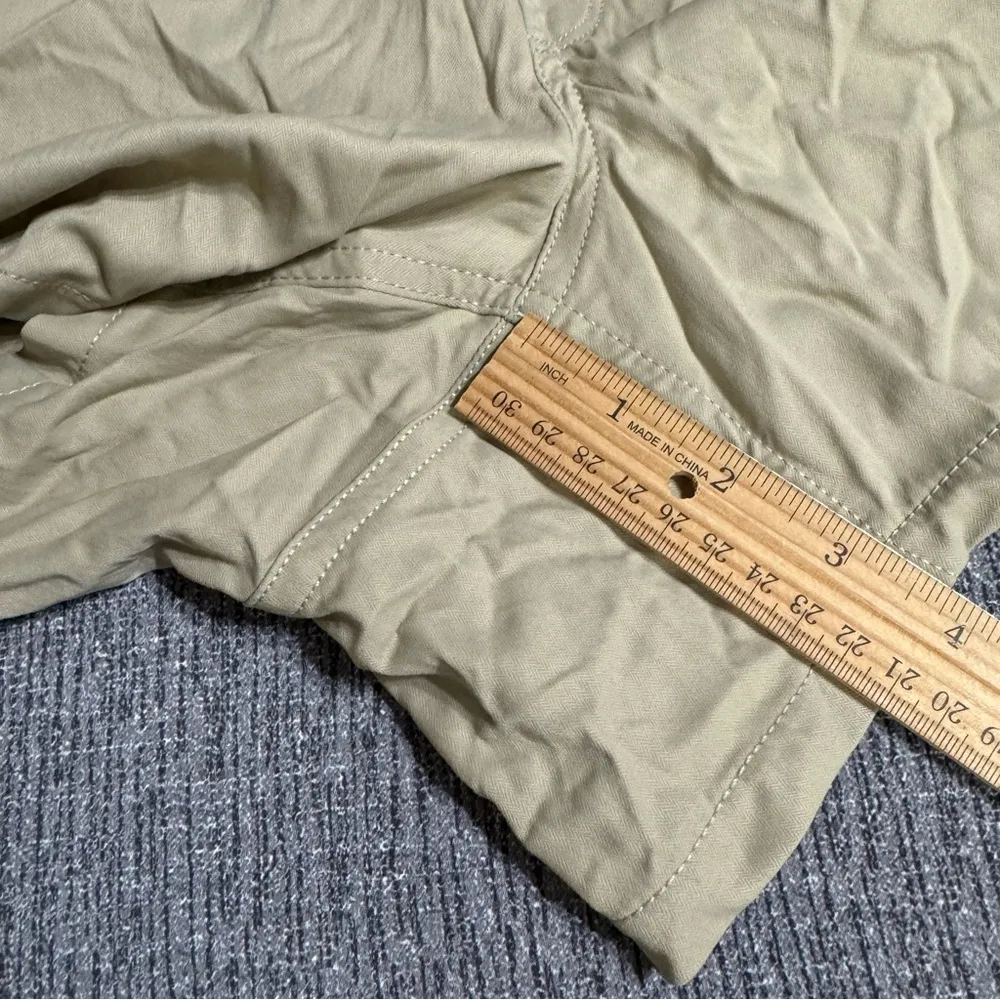 The North Face Women’s Aphrodite Motion Shorts - Image 16