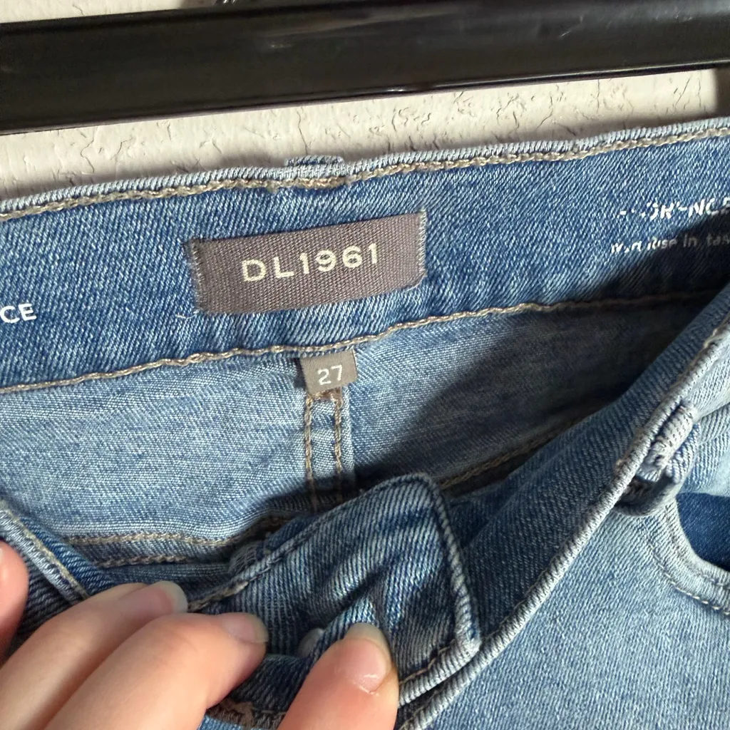 DL1961 Light Wash Florence Skinny Mid Rise Instasculpt Crop Jeans Womens 27 - Image 4