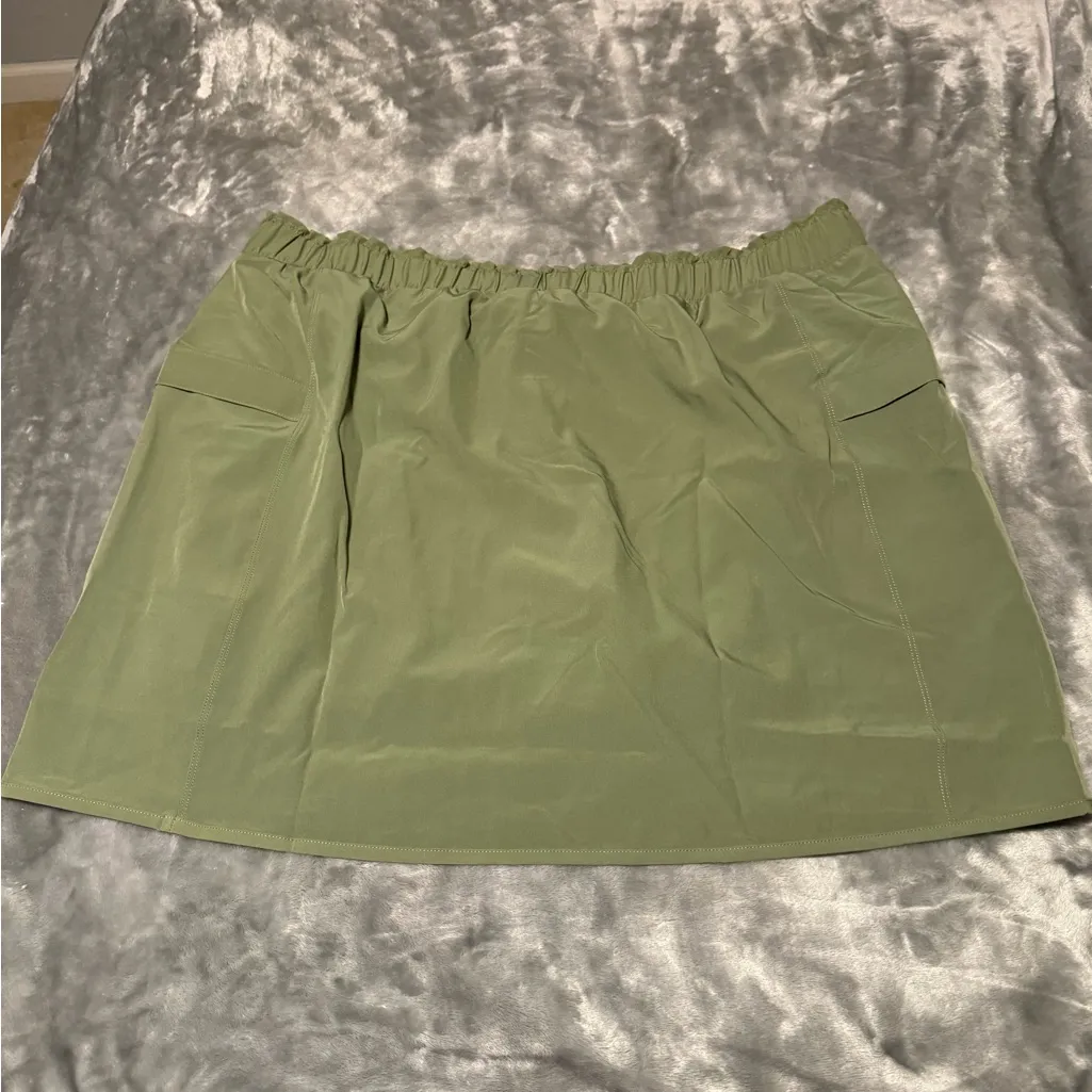 RBX Light Green Women's Mini Skirt Size 2X - Image 2