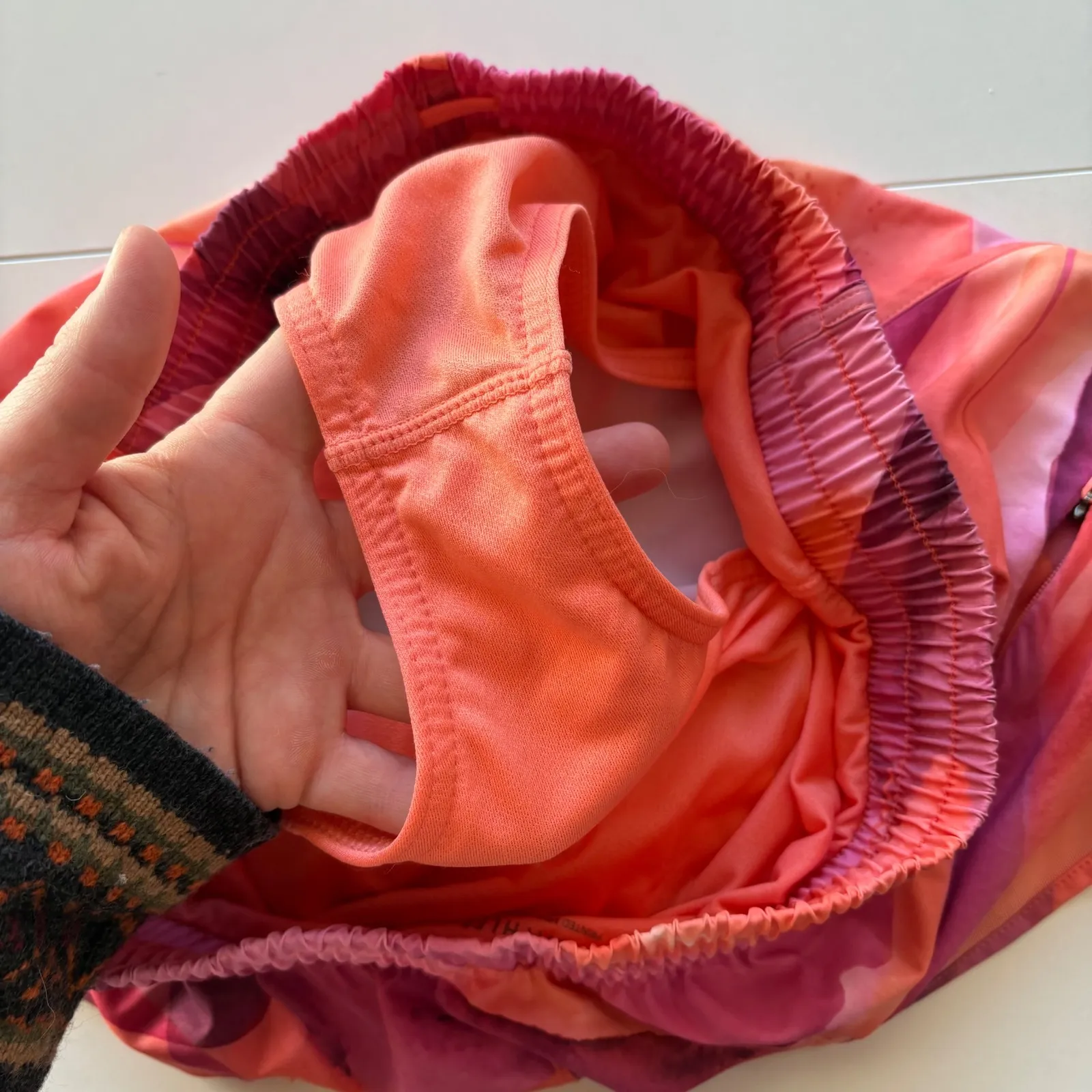 Athleta Printed Mesh Racer‎ Run Short 4" Pink Orange Abstract Leaf Size S - Image 7