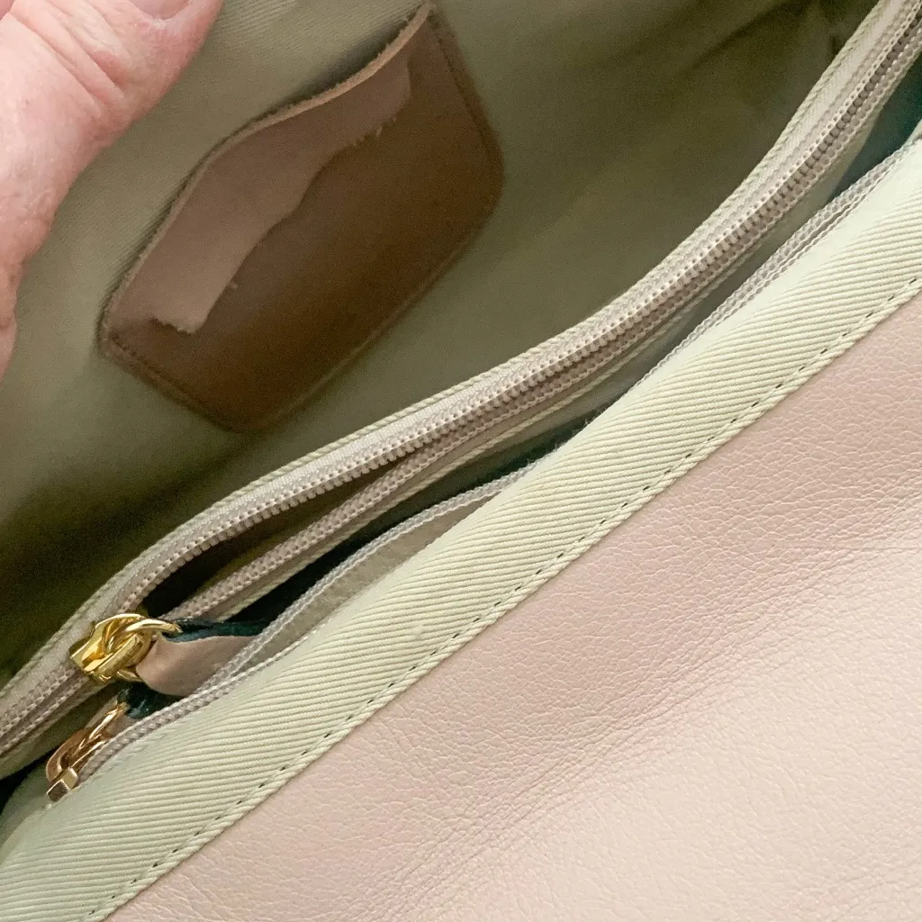 Valentino Quilted Shoulder Bag - Image 13