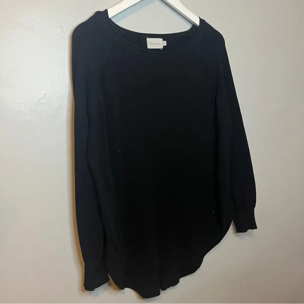 Dreamers Charcoal  Black Long Sleeve Sweater Medium - Image 3