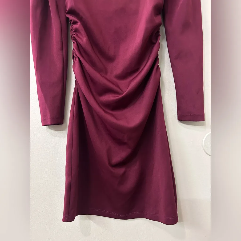 Susana Monaco Elegant Burgundy Ruched Dress - Image 7