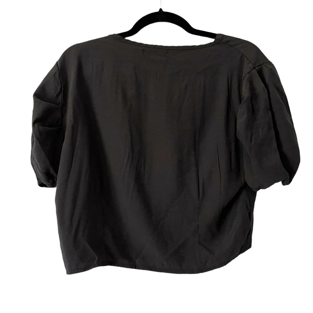 QED London Black Button Front Short Puff Sleeve Crop Top Size 10 - Image 2