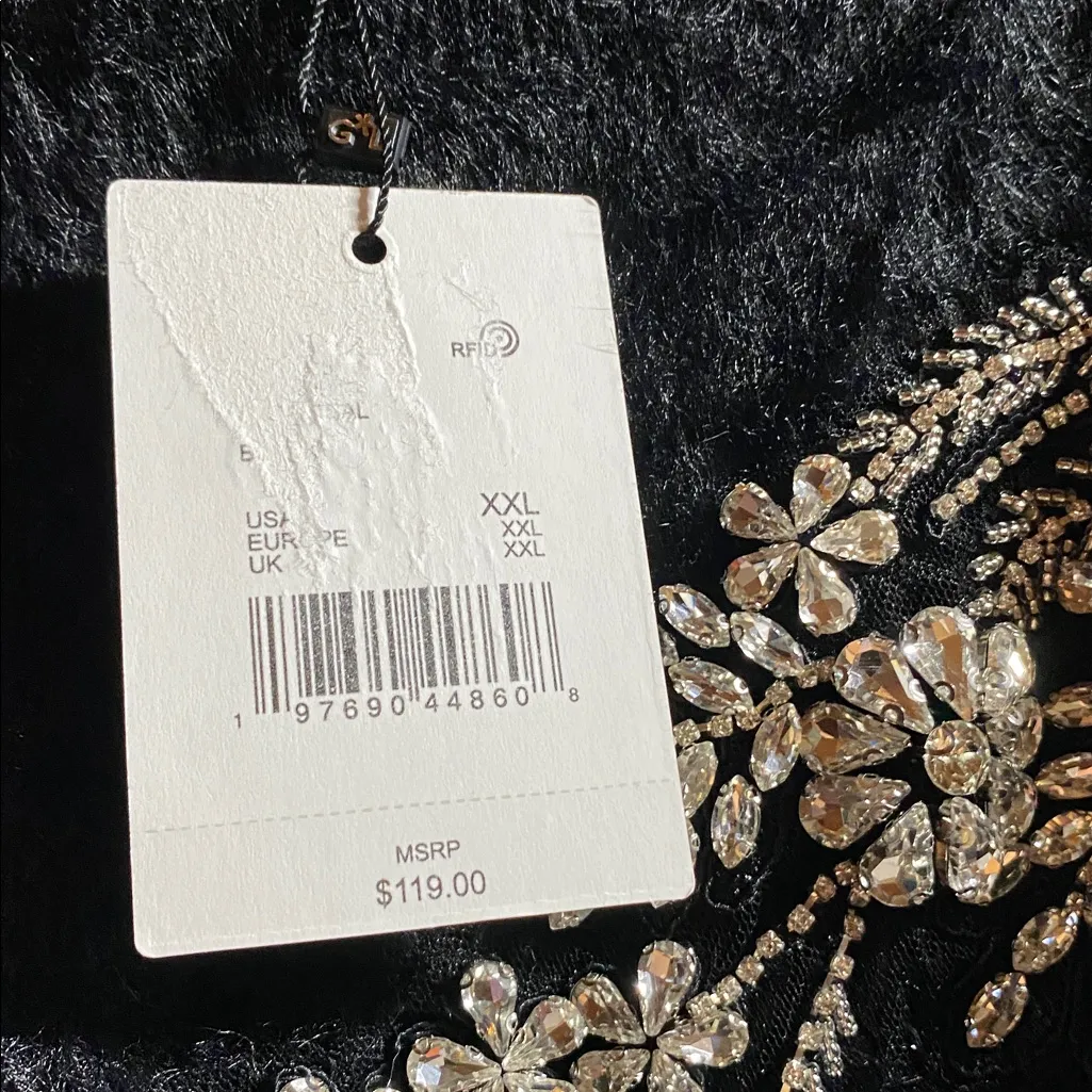 Gibson Latimer Black Sweater with Silver Embellishment - Image 5