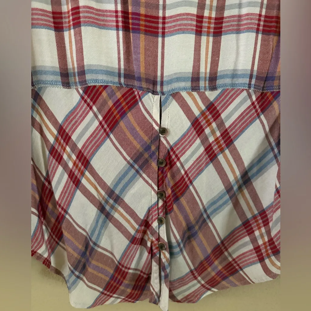 Lucky Brand High-Low Plaid Button Down Shirt With Button Details On Lower Back - Image 5