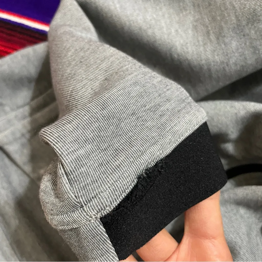 Nike LA Lakers basketball grey zip up hoodie women's large - Image 7