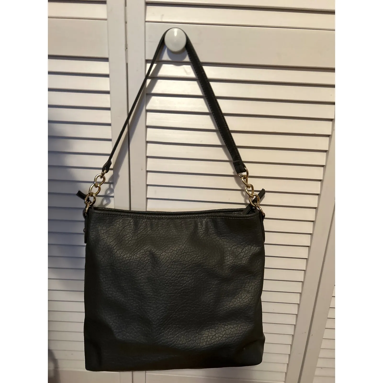 Jessica Simpson Baylinn Hobo Gray Faux Leather Shoulder Bag Chain Strap - Image 5