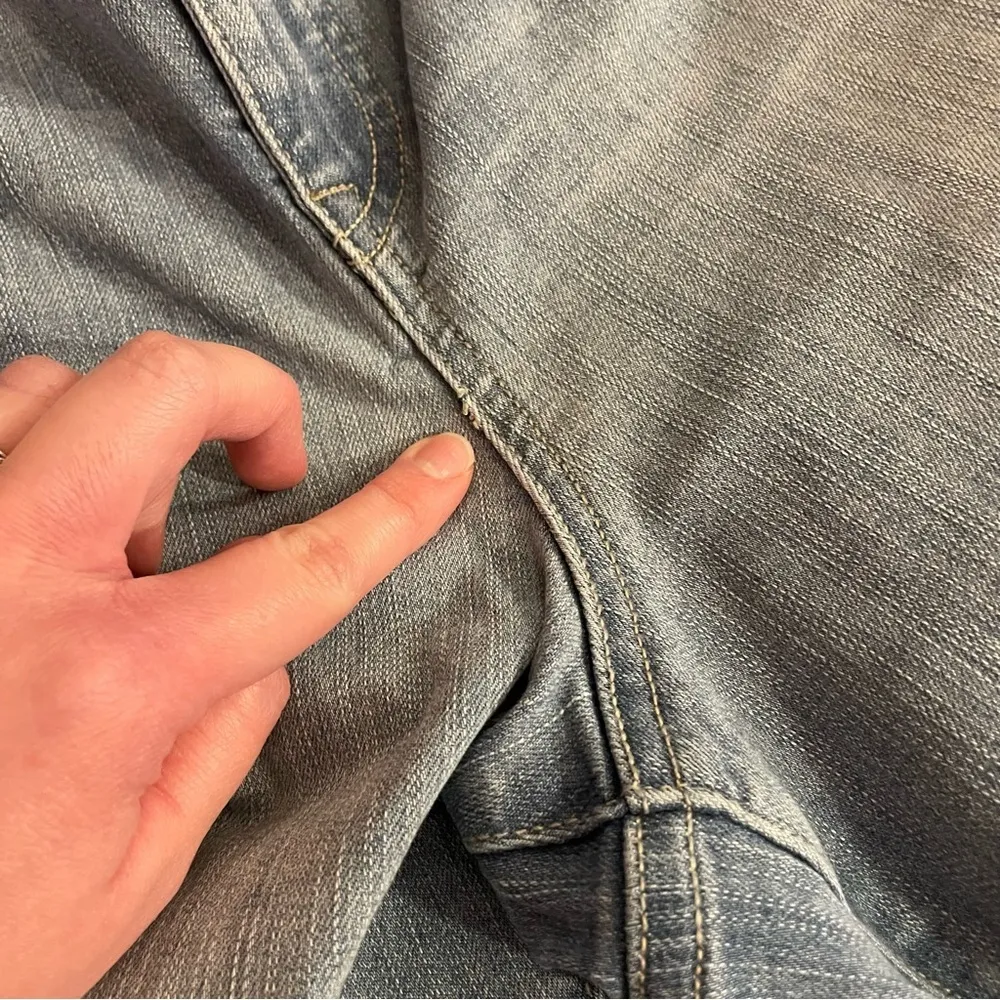 TORRID Plus Size Crop Jegging Premium Stretch Light Wash Ripped Cropped Ankle 20 - Image 16