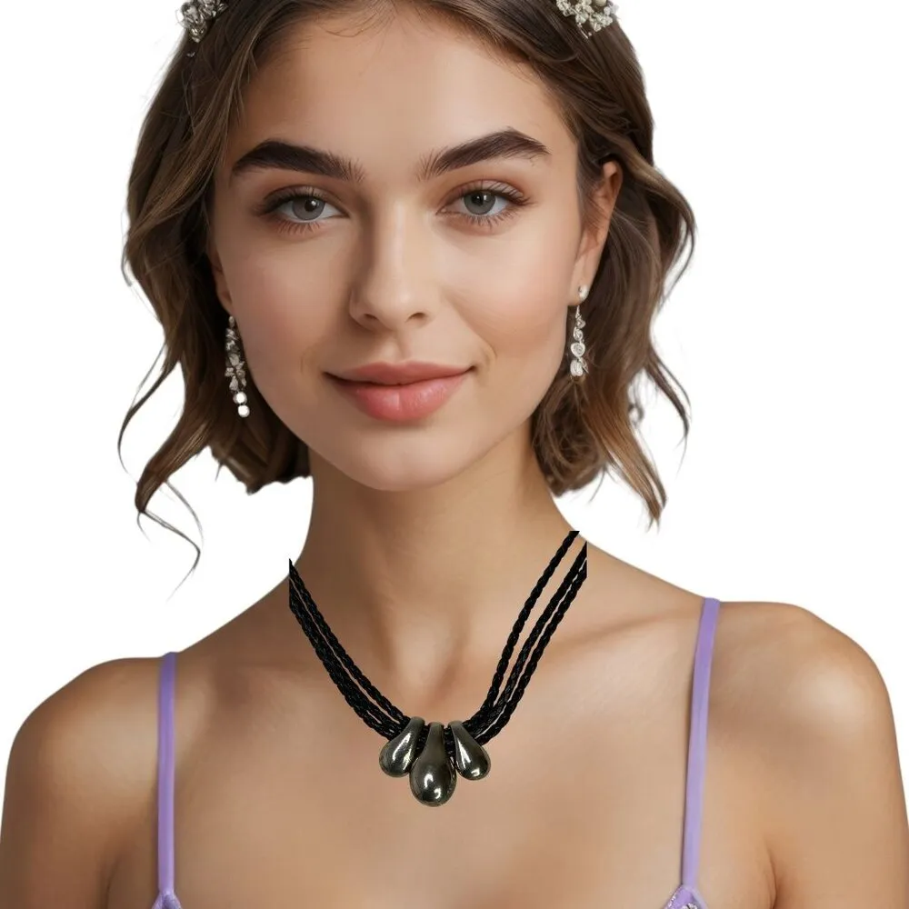 Trendy Women's Black Necklace With Pretty Teardrop Accents Silver - Image 2