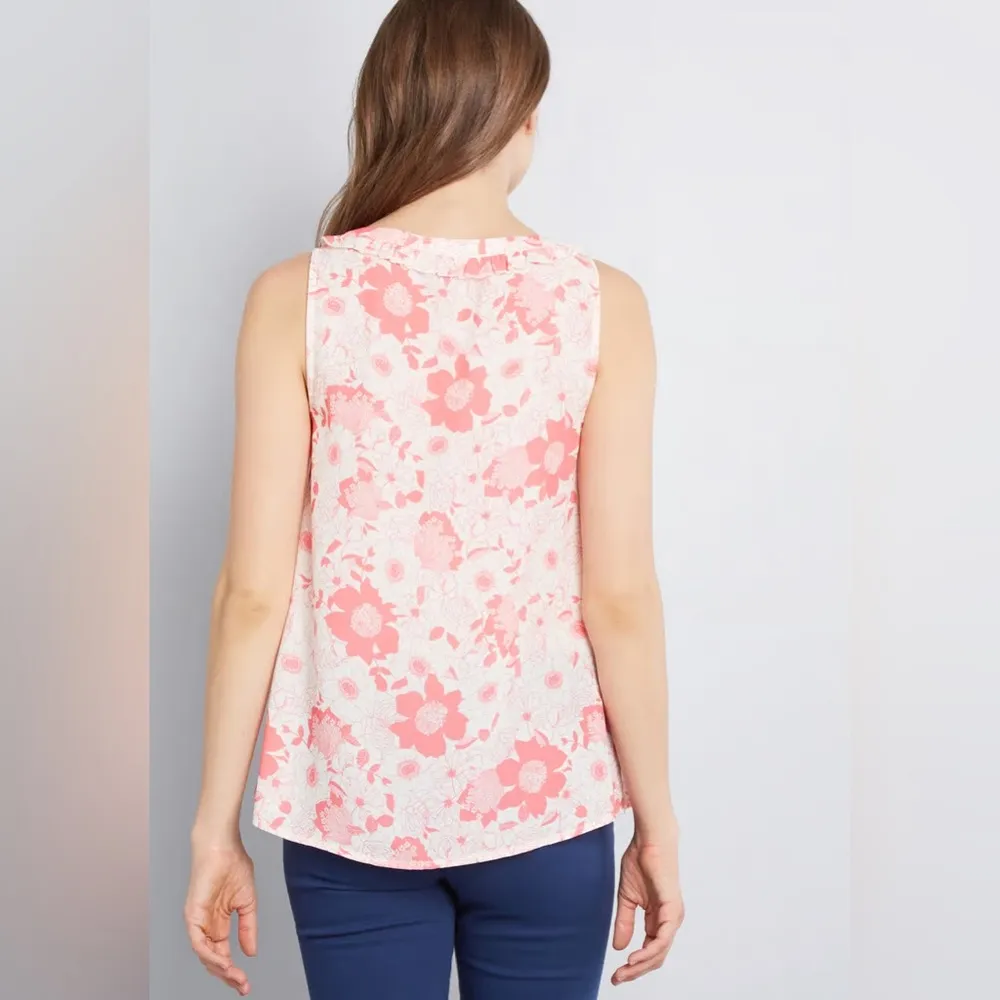 NWT ModCloth bit of frill sleeveless top - Image 2