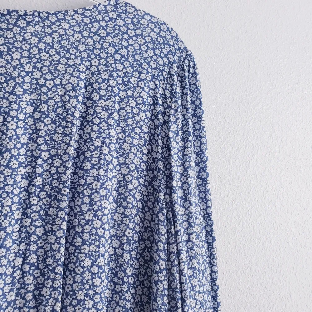 Charmed Hearts Long Sleeve Ditsy Floral V-Neckline Ruffle Mini Dress - Image 6