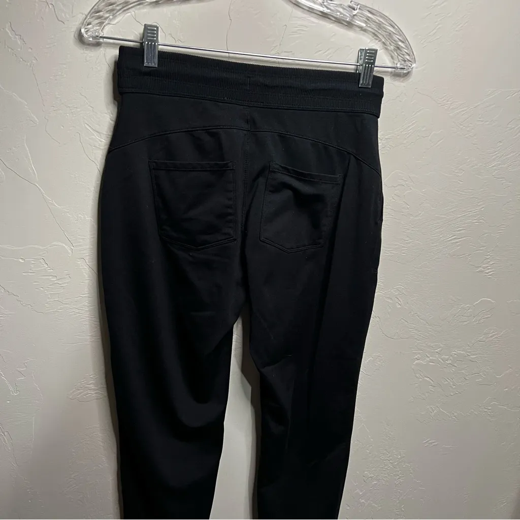 Athleta Black Pull On Fleece Lined Athletic Jogger Pants - Image 9