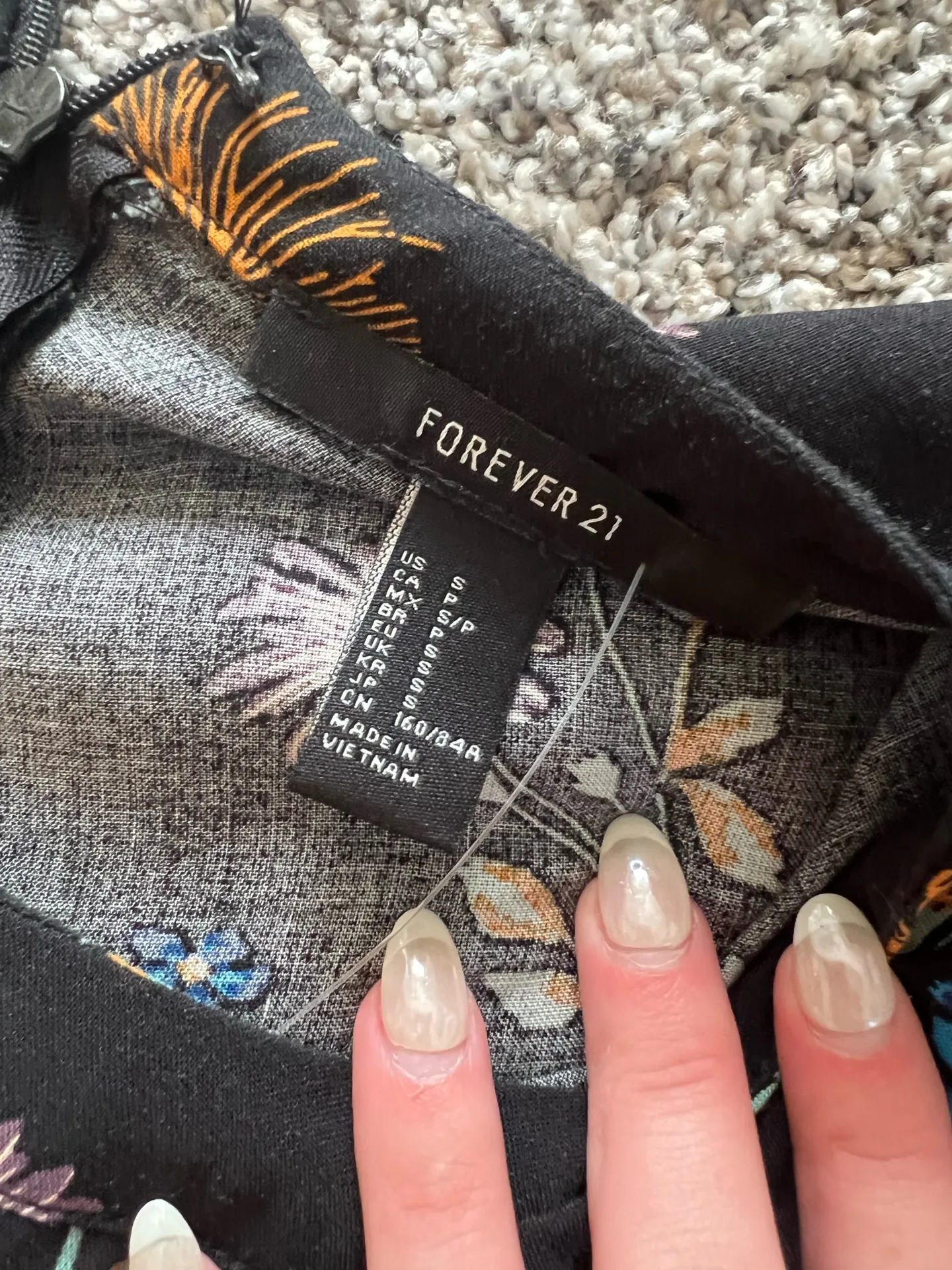 Forever 21 Mini Dress Floral - Image 3