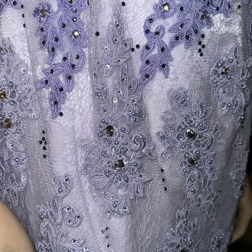 Jovani Lavender women’s Formal Evening Gown Size 8 Beaded Lace Tulle Dress - Image 9