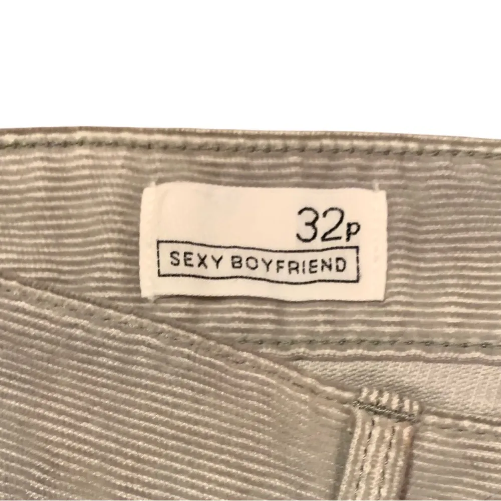 NWT Gap 1969 Gray Dip Dye Sexy Boyfriend Corduroys - Image 5