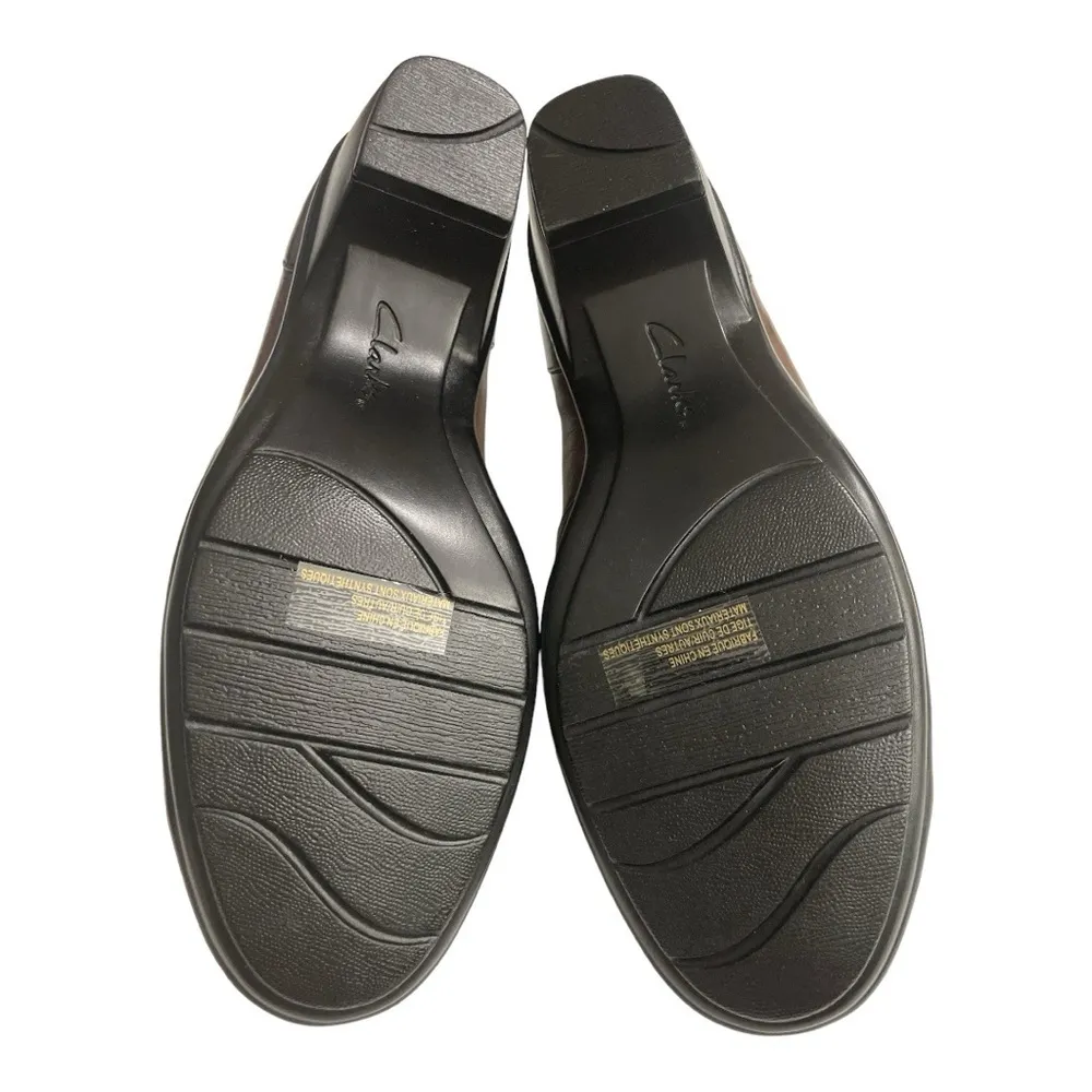 Clarks Bendables Womens Sz 8.5
Shoes Comfort Heels Slip On Zipper
Leather Brown - Image 10