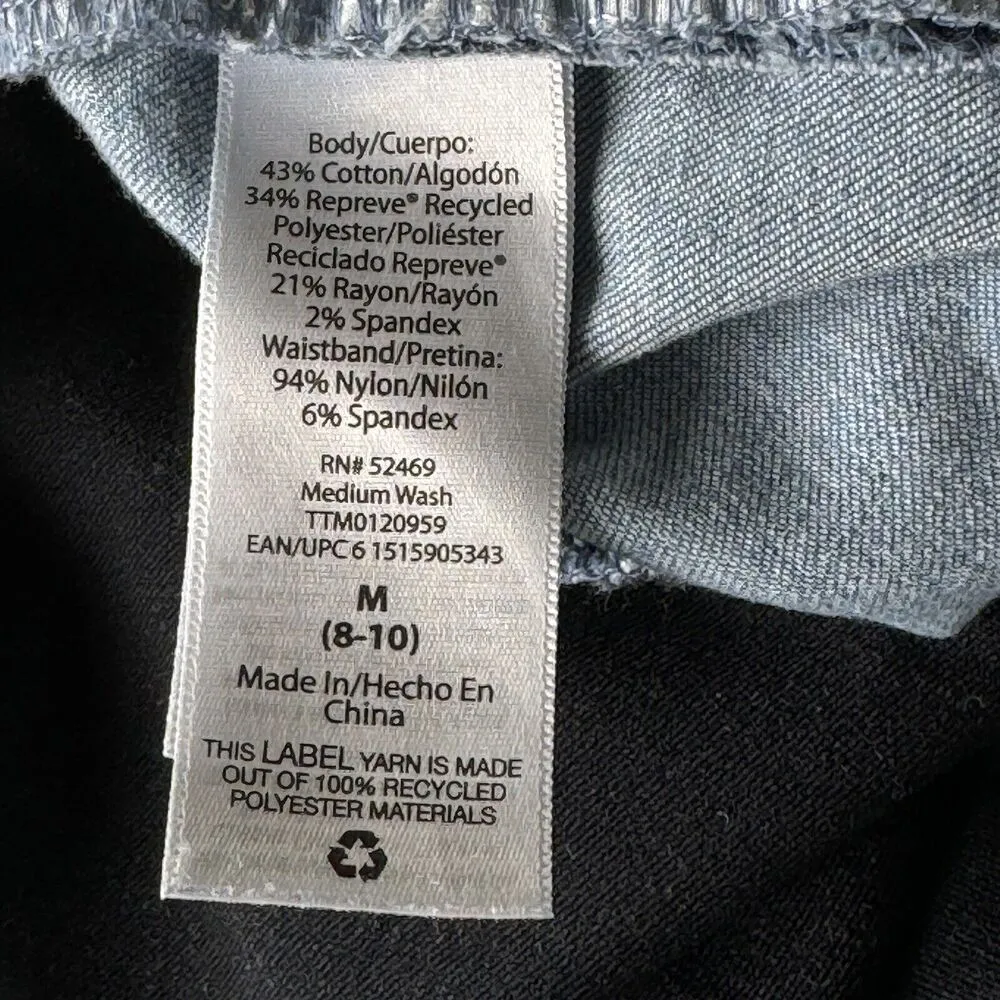 Time & Tru Medium (8-10) Maternity Jean Shorts Full Panel Whisker Stretch Cuffed - Image 4