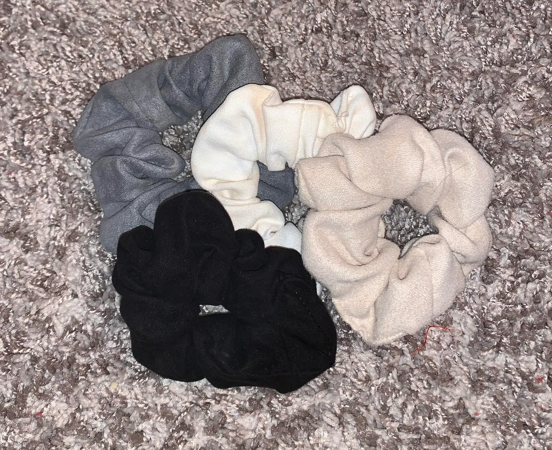 Scrunchie Set - Image 2