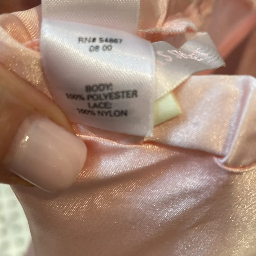 Victoria’s Secret pink satin robe and chemise with beige lace. Pink label.Size S - Image 12