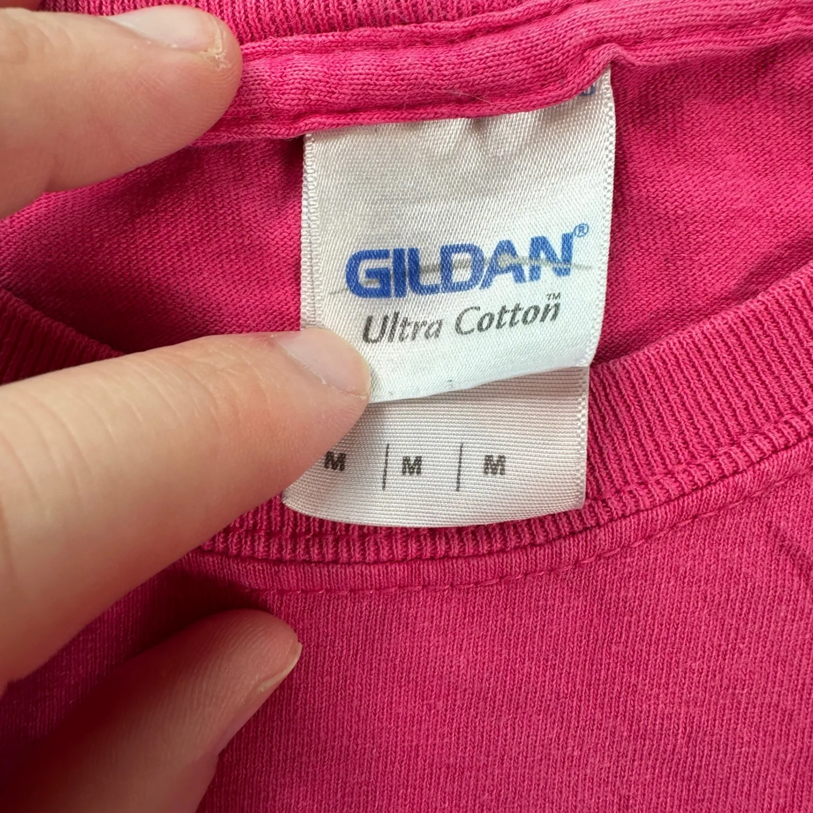 Believe Cropped T Shirt Women's Medium Gildan Hot Pink Graphic Short Sleeve Baby - Image 4