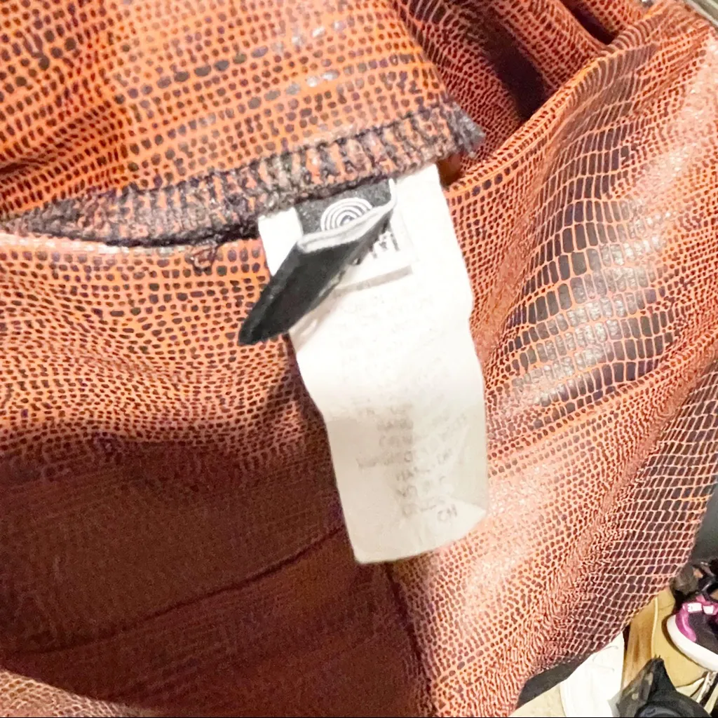 Onzie Size Medium Red Snakeskin Black Mesh Shiny Pull on Legging‎ - Image 3